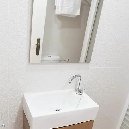 Apartment Tourist House Alhondiga Seville